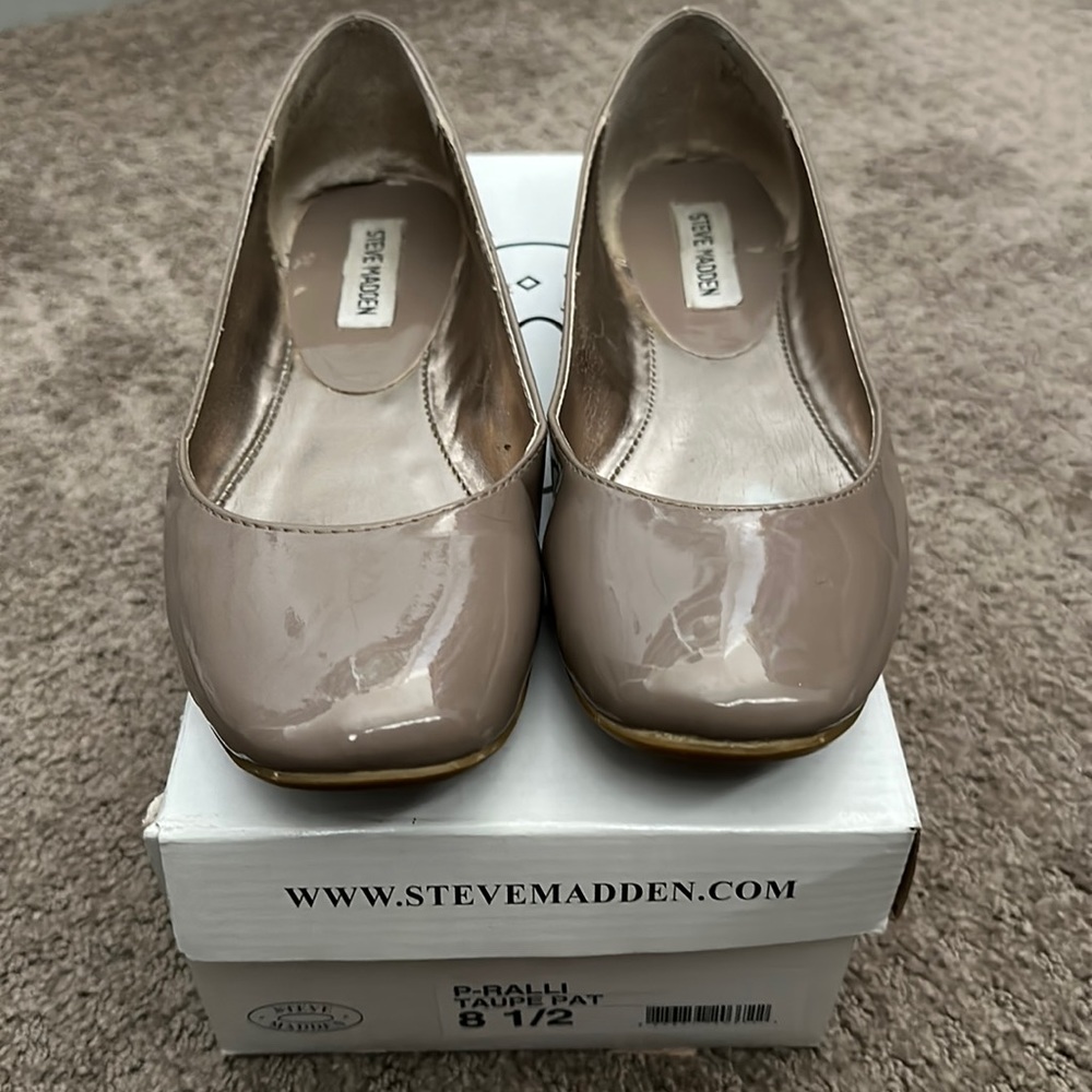 Steven Madden flats